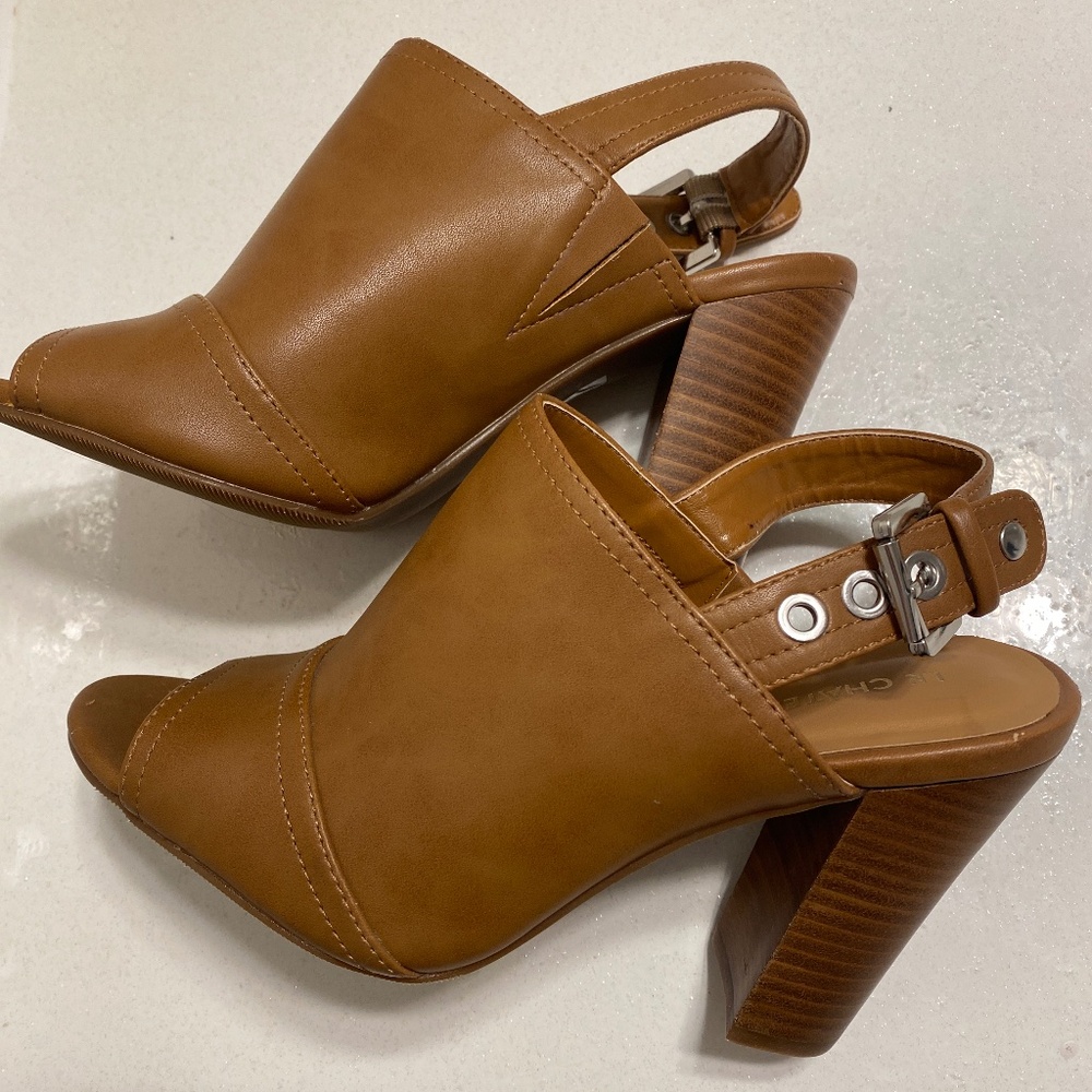 Le Chateau Shoes